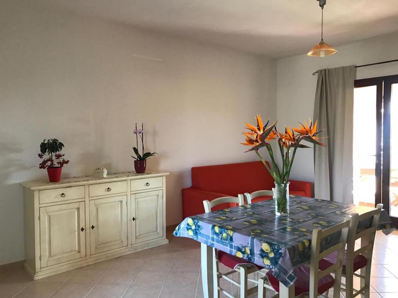 סאן תאודורו Residence Arruli מראה חיצוני תמונה