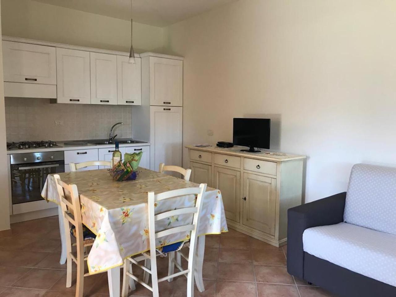 סאן תאודורו Residence Arruli מראה חיצוני תמונה