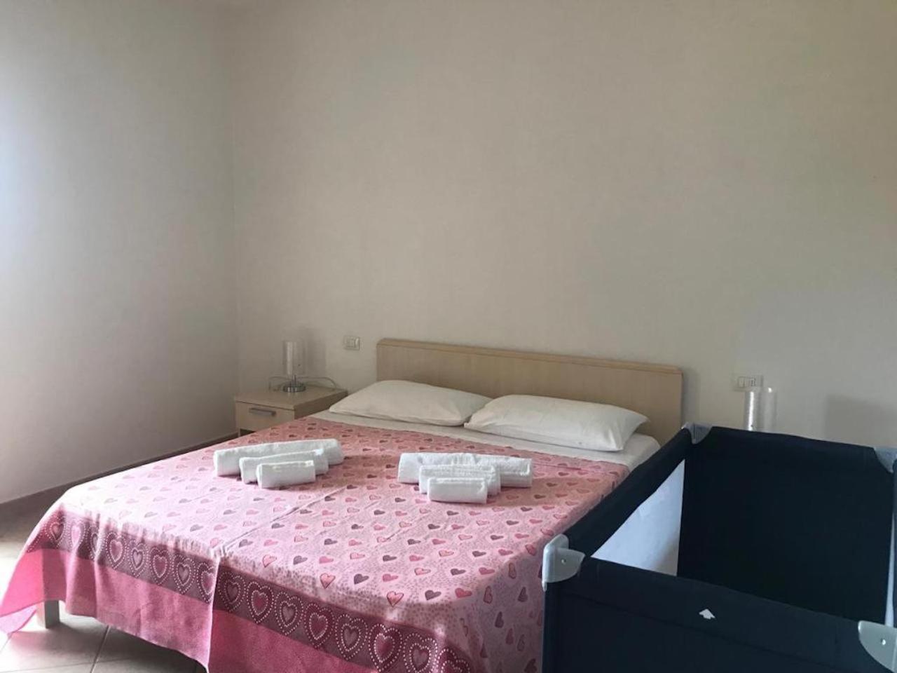 סאן תאודורו Residence Arruli מראה חיצוני תמונה