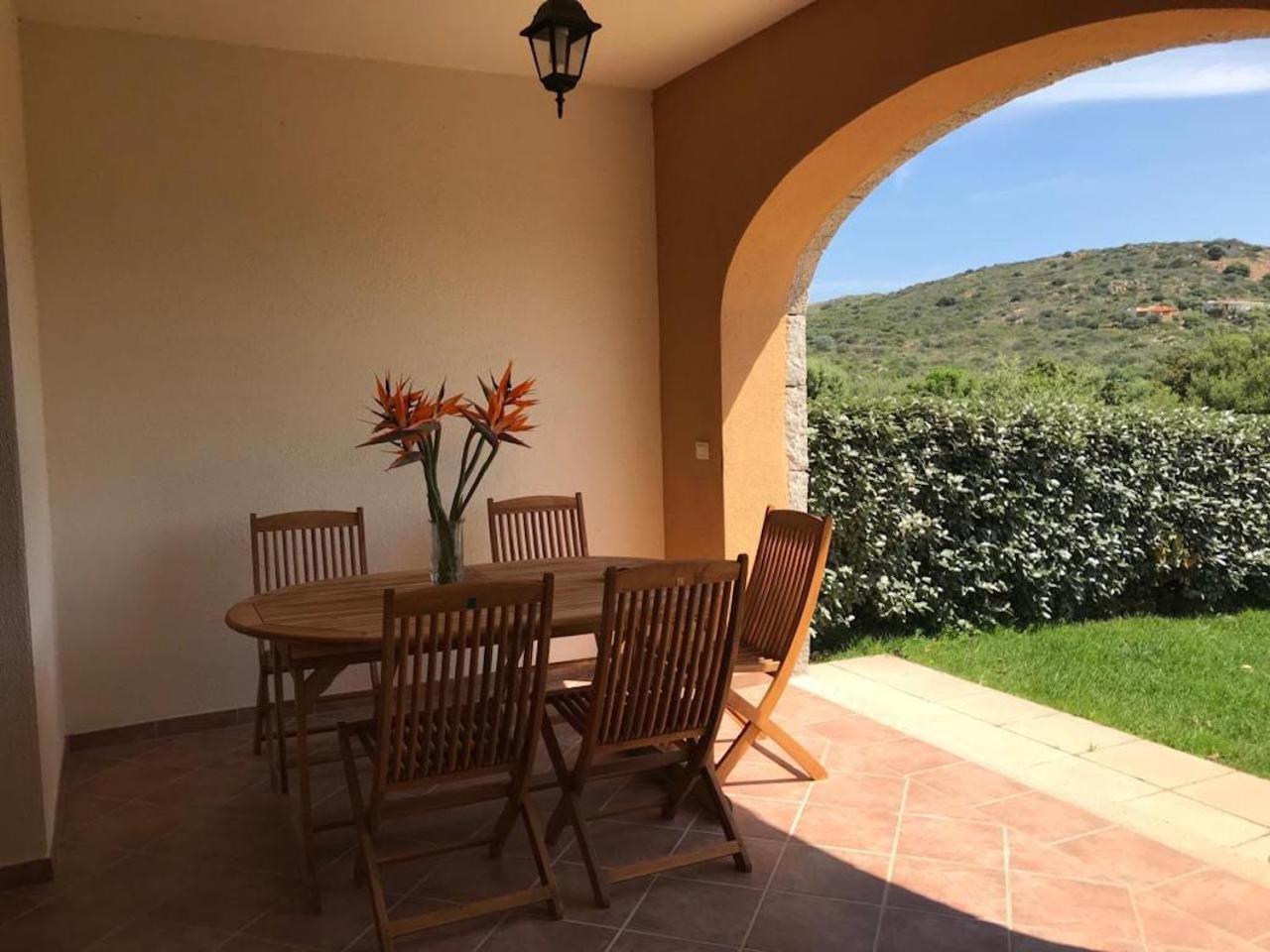 סאן תאודורו Residence Arruli מראה חיצוני תמונה