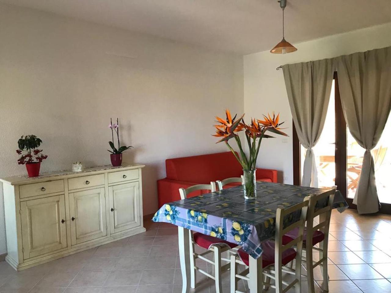 סאן תאודורו Residence Arruli מראה חיצוני תמונה